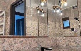 Sunny Luxury Home G. Enescu